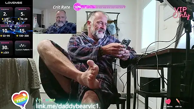 DaddybearVLC online show from February 2026 02:01:02 PM