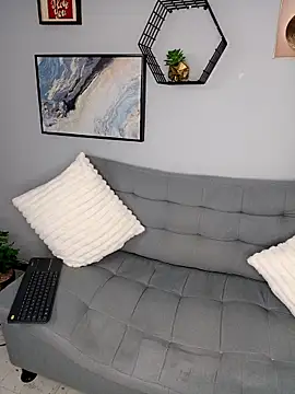 Amber Etan online show from February 2026 02:03:01 PM