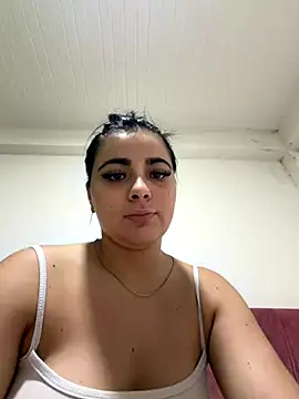 Natasha  Blue online show from December 2025 05:01:01 PM