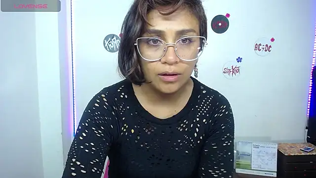 pinky violeta online show from June 2026 01:00:01 AM