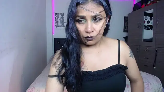 pinky violeta online show from October 2025 11:28:02 PM