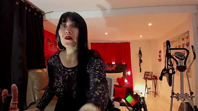 Sarah teiku online show from April 2026 06:46:01 PM