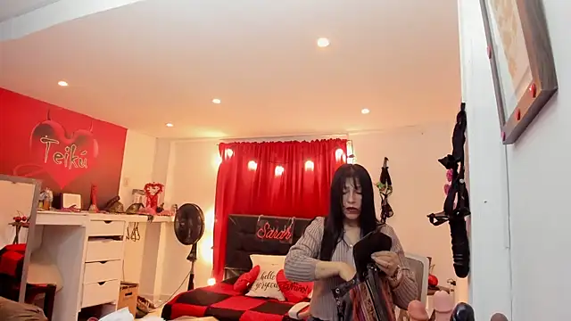 Sarah teiku online show from March 2026 06:09:01 PM