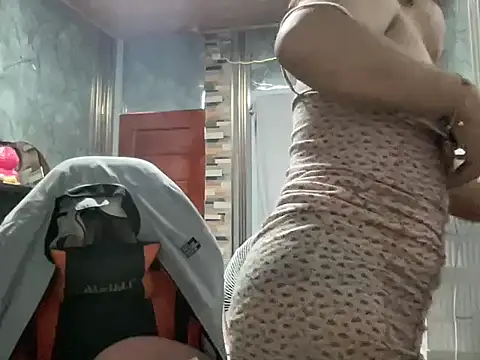 UrLove Marga online show from April 2026 10:50:02 PM