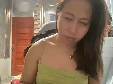 UrLove Marga online show from June 2026 10:10:02 PM