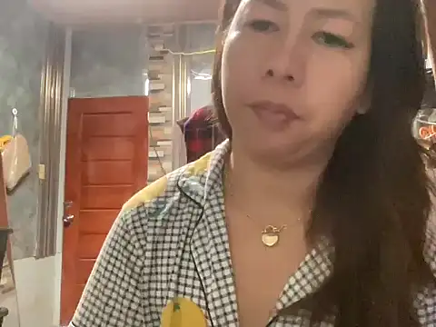 UrLove Marga online show from July 2026 10:39:02 PM