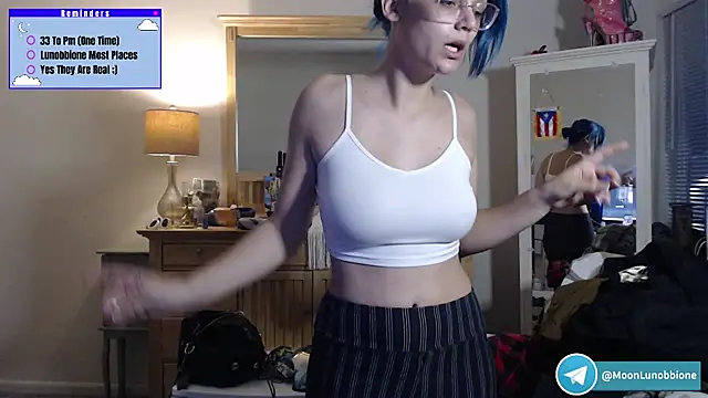 Snapshot of Lunobbione chatting on February 2026 11:27:01 PM Lunobbione online show from February 2026 11:27:01 PM