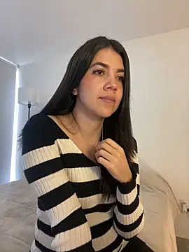 saori 10 online show from September 2025 08:37:01 PM