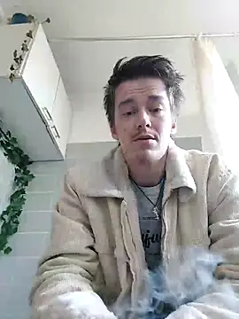 Toyjungee online show from April 2026 05:03:01 PM