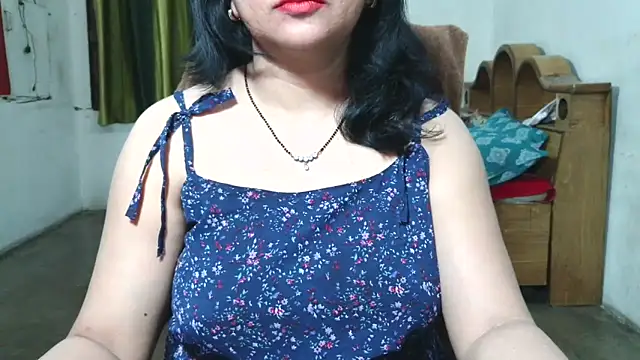 Cute Mahi22 online show from October 2025 07:05:02 PM