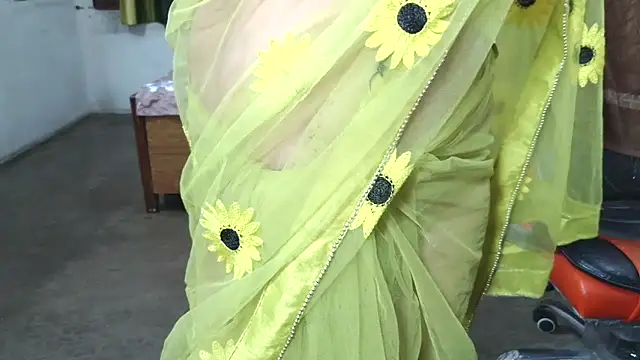 Cute Mahi22 online show from March 2026 02:44:02 AM