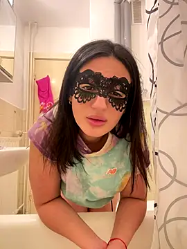 Sarahkhaalifa online show from December 2025 08:53:02 PM