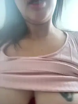 Sarahkhaalifa online show from May 2026 08:21:01 AM