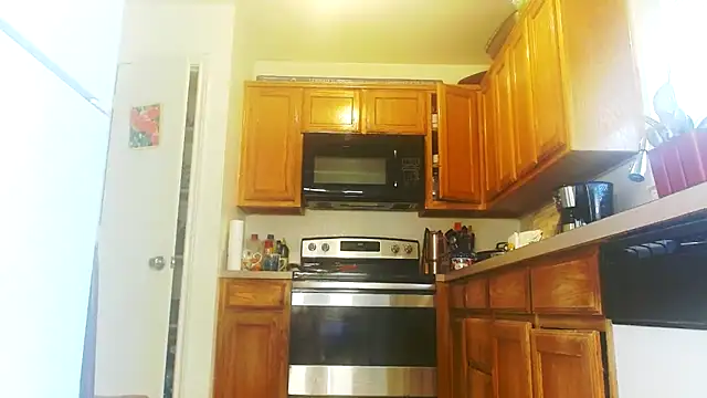 DiamondMonroeXo online show from March 2026 04:57:01 PM