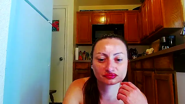 DiamondMonroeXo online show from March 2026 04:09:02 PM