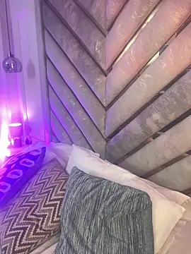 Noa Adams online show from February 2026 03:07:02 AM