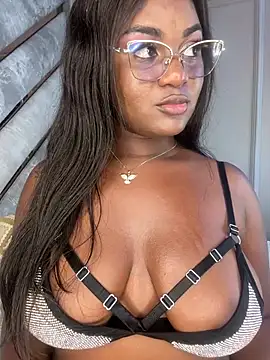 Noa Adams online show from May 2026 10:36:01 AM