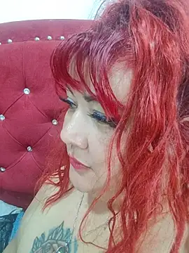 Snapshot of Nastymomslave chatting on November 2025 01:01:02 AM Nastymomslave online show from November 2025 01:01:02 AM