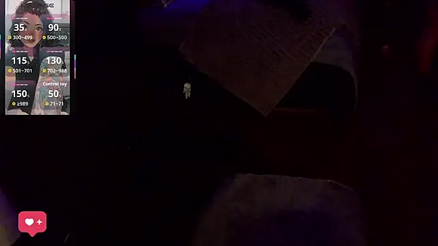 kimmiakiss22 online show from April 2026 02:26:01 AM