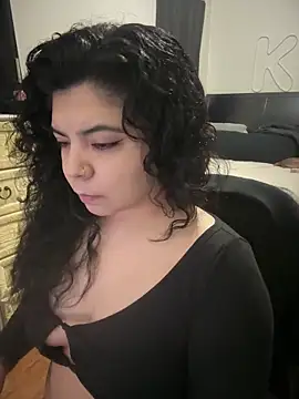 kimmiakiss22 online show from February 2026 09:54:02 PM