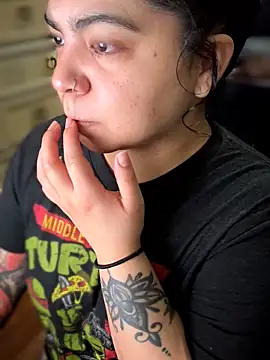 kimmiakiss22 online show from March 2026 08:42:02 PM