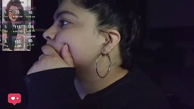 kimmiakiss22 online show from April 2026 02:36:02 AM