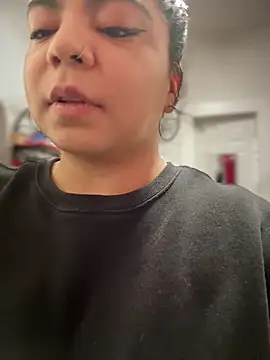 kimmiakiss22 online show from March 2026 08:26:01 PM