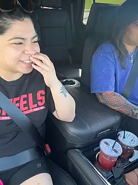 kimmiakiss22 online show from April 2026 09:19:02 PM