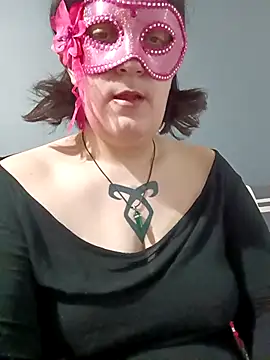 Lolabeluccia xh  online show from January 2026 07:45:01 AM