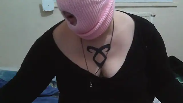 Lolabeluccia xh  online show from November 2025 06:51:02 AM