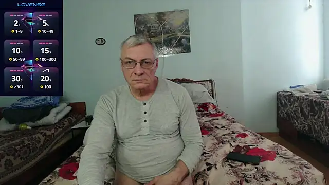 Snapshot of sexman181166 chatting on February 2025 12:36:01 PM sexman181166 online show from February 2025 12:36:01 PM