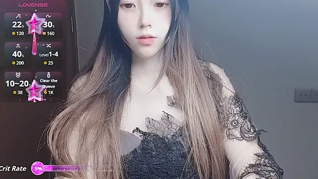 VaerySaenz online show from November 2025 04:01:02 AM