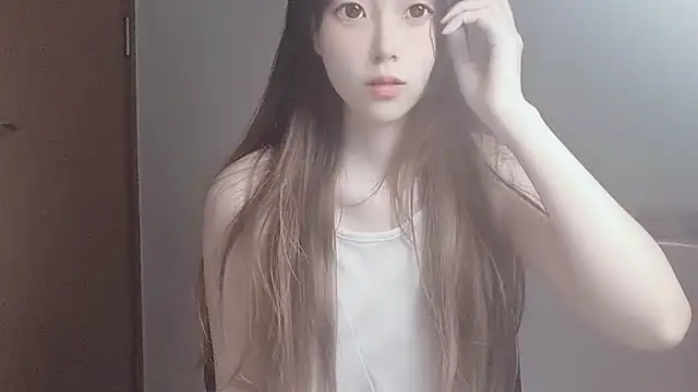 VaerySaenz online show from October 2025 04:04:02 AM