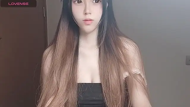 VaerySaenz online show from November 2025 03:32:01 AM