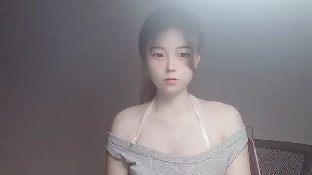 VaerySaenz online show from March 2025 06:05:02 AM