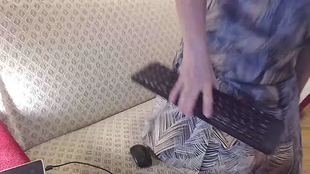 zarinafonliberman online show from November 2025 02:40:02 PM