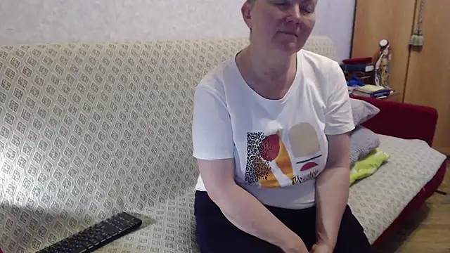 Snapshot of zarinafonliberman chatting on September 2025 03:29:01 PM zarinafonliberman online show from September 2025 03:29:01 PM