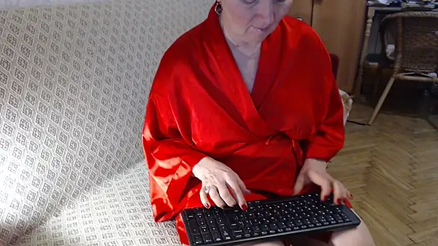 Snapshot of zarinafonliberman chatting on March 2025 03:19:01 PM zarinafonliberman online show from March 2025 03:19:01 PM