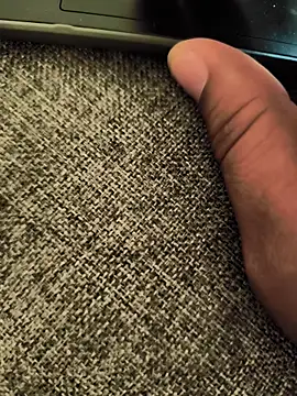 Snapshot of Raeymondo chatting on March 2026 08:07:01 AM Raeymondo online show from March 2026 08:07:01 AM