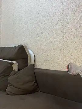 Snapshot of Julia_beauty chatting on November 2025 09:04:01 PM Julia beauty online show from November 2025 09:04:01 PM