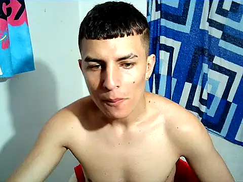 Snapshot of SHAT_SEX chatting on October 2025 03:33:01 PM SHAT SEX online show from October 2025 03:33:01 PM