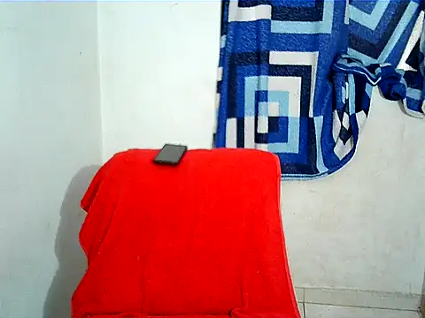 Snapshot of SHAT_SEX chatting on November 2025 04:33:01 PM SHAT SEX online show from November 2025 04:33:01 PM