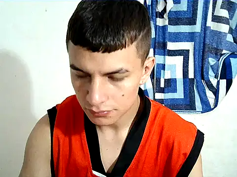 Snapshot of SHAT_SEX chatting on October 2025 01:52:01 PM SHAT SEX online show from October 2025 01:52:01 PM