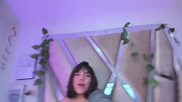 xhinata hyugax online show from January 2025 11:12:01 PM