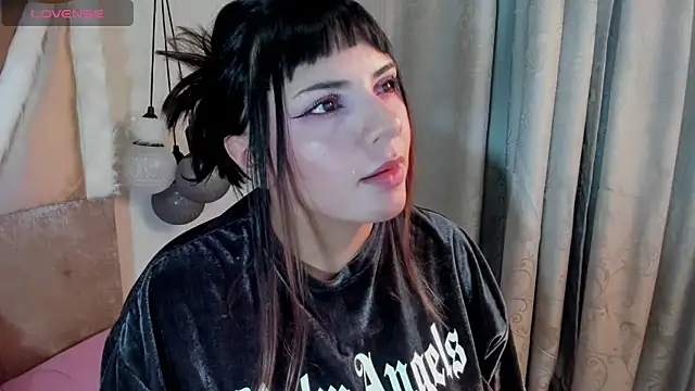 xhinata hyugax online show from September 2025 11:38:02 PM