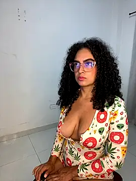 Snapshot of cataleya-miller_ chatting on October 2025 02:12:01 AM cataleya-miller  online show from October 2025 02:12:01 AM