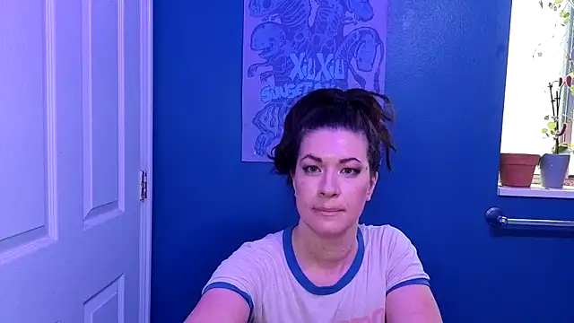 highly inappropriate online show from April 2026 01:18:01 AM