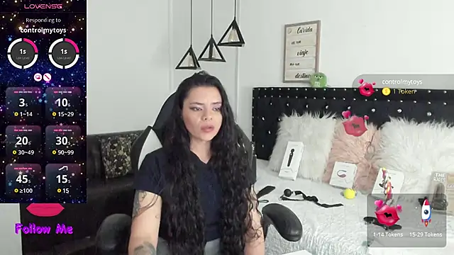 natasha logan  online show from February 2025 01:21:02 PM