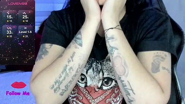 natasha logan  online show from April 2026 04:05:02 AM