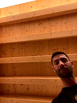 Snapshot of Fellix chatting on November 2025 08:40:01 AM Fellix online show from November 2025 08:40:01 AM